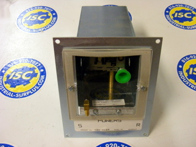 <b>Siemens - </b>HT186 Duct Type Humidity Transmitter
